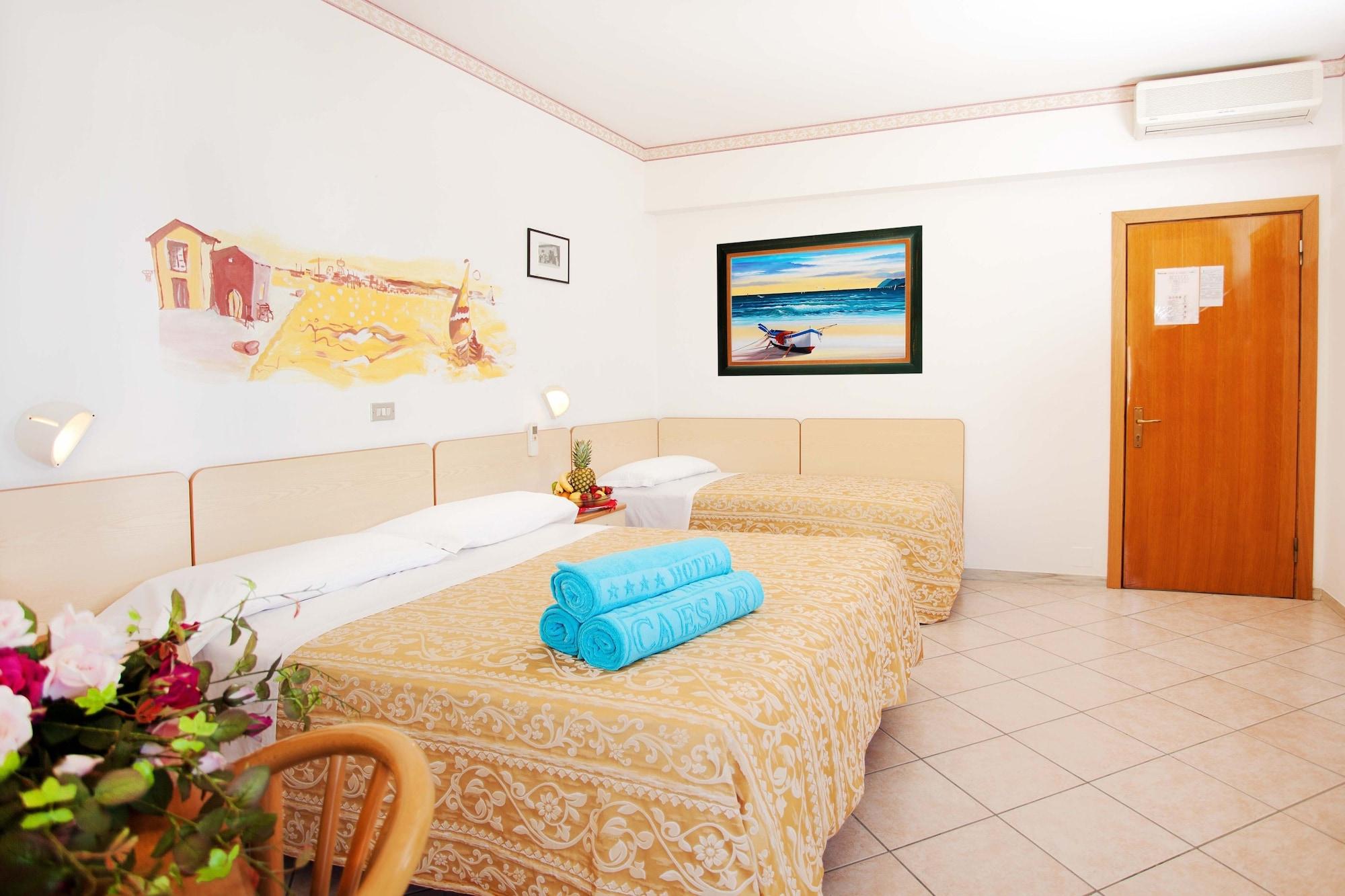 Hotel Caesar Cesenatico Exterior photo