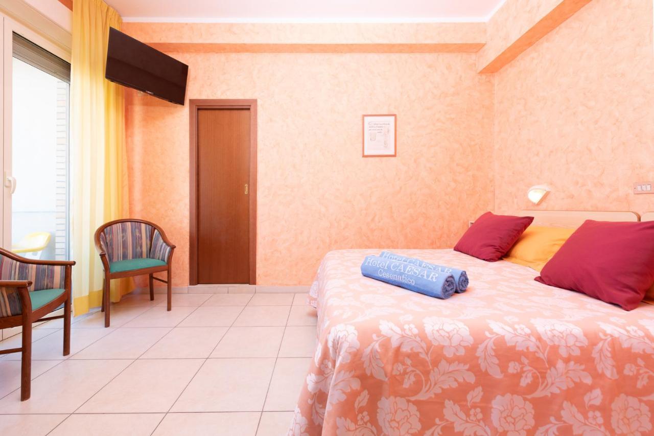 Hotel Caesar Cesenatico Exterior photo